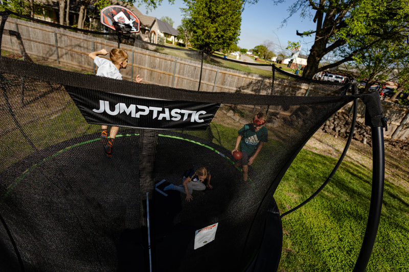 Trampoline With Basketball Hoop : Buyer's Guide 2026